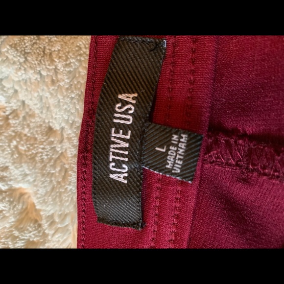 Red skinny jeans. Active USA new with tags - Picture 3 of 4